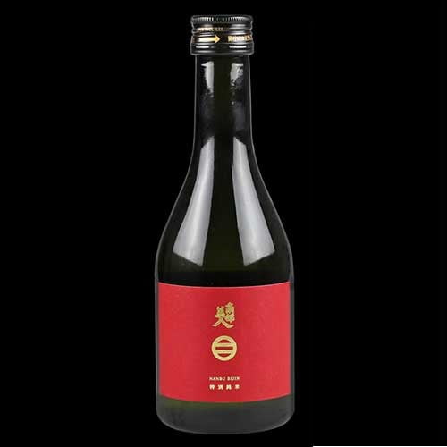 Rượu Sake Nanbu Bijin Tokubetsu Junmai 15 – 16% 300ml