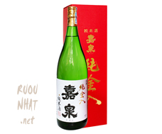 Sake  vảy vàng Gold foil Jummai 1800ml