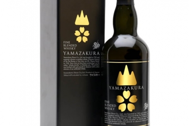 Blended Whisky YAMAZAKURA Black Label 700ml 1%ABV