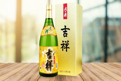 Rượu sake vảy vàng Tsukinoi Gold 1800ml