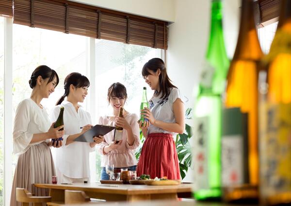 Làm đẹp cơ thể bằng rượu Sake thu hút, ấn tượng